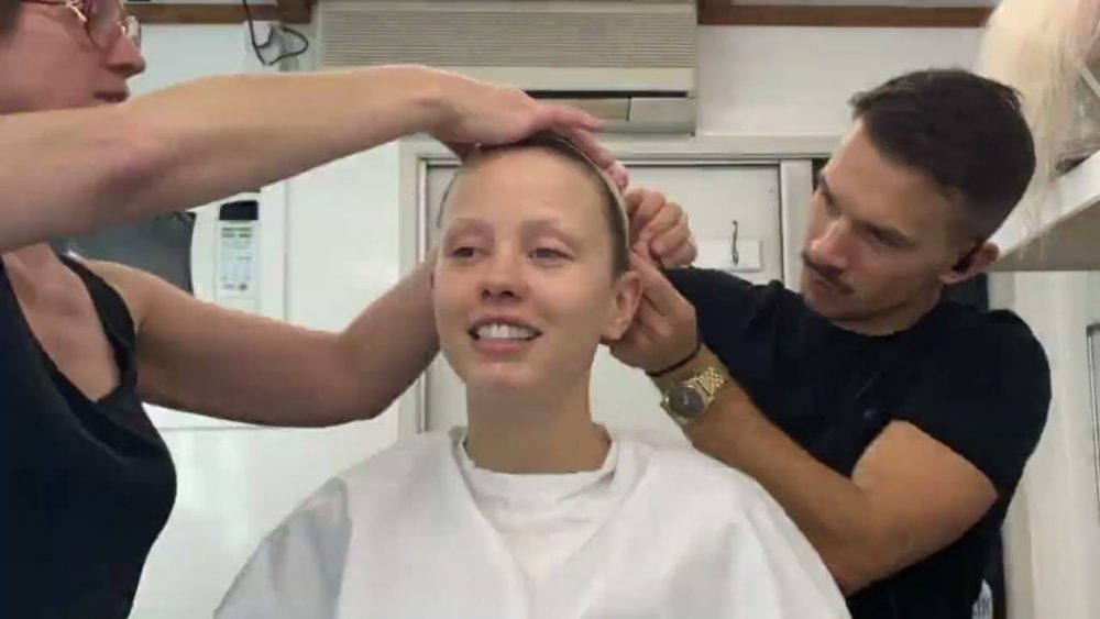 Mia Goth's Pearl Makeup